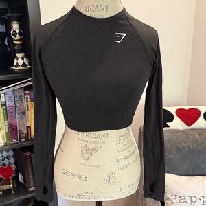 Gymshark Black Long Sleeve Crop Top